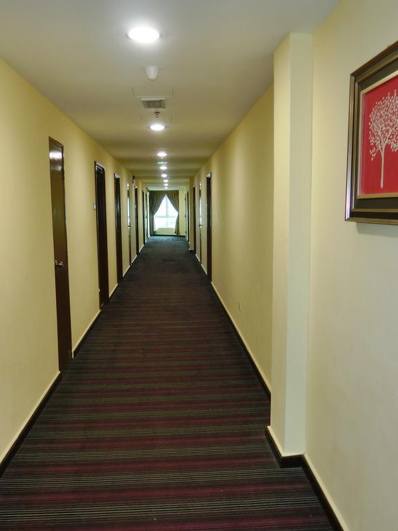 Midcity Hotel Melaka Экстерьер фото